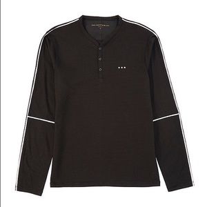 John Varvatos Performance Long-Sleeve Henley